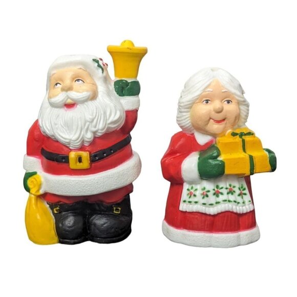 Vintage 1986 McCrory Corp Mr. and Mrs. Claus Salt and Pepper Shakers Hong Kong - Picture 1 of 5